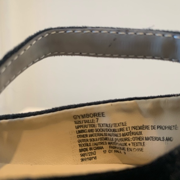 Gymboree toddler/girls black crushed velvety shoes with silver bow. Size 7 - Picture 5 of 9